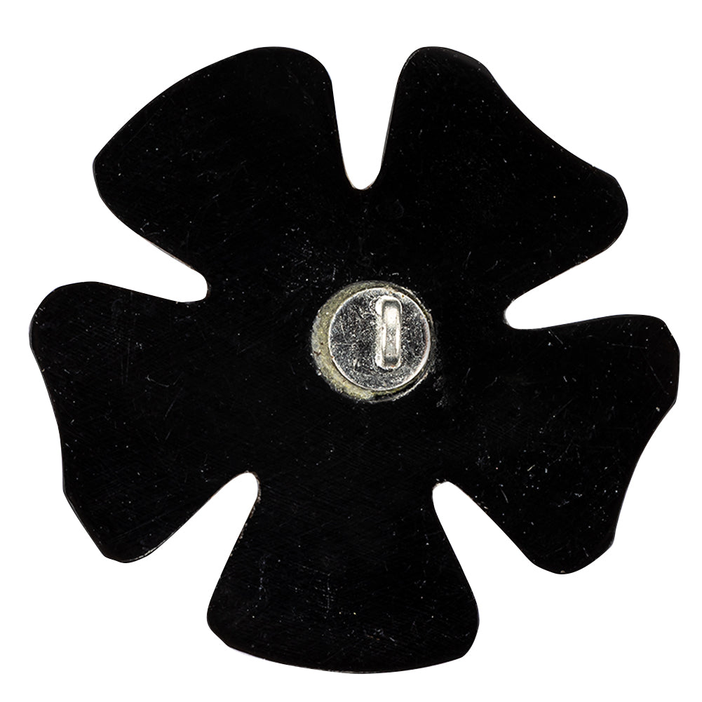 Engraved Natural Horn Button - 64L/40.5mm Detail