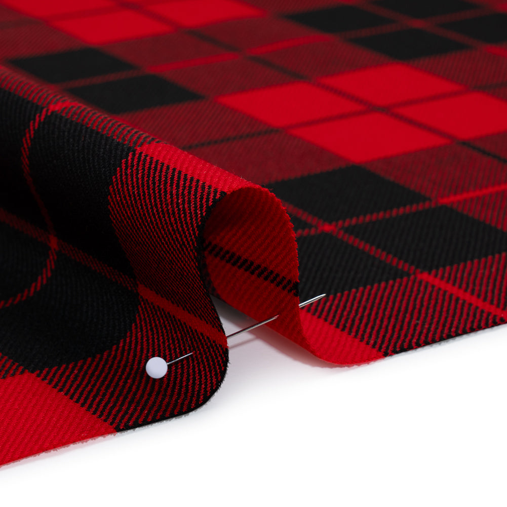 Virgin Wool Twill Made in Italy - Red and Black Classic Plaid - Detail