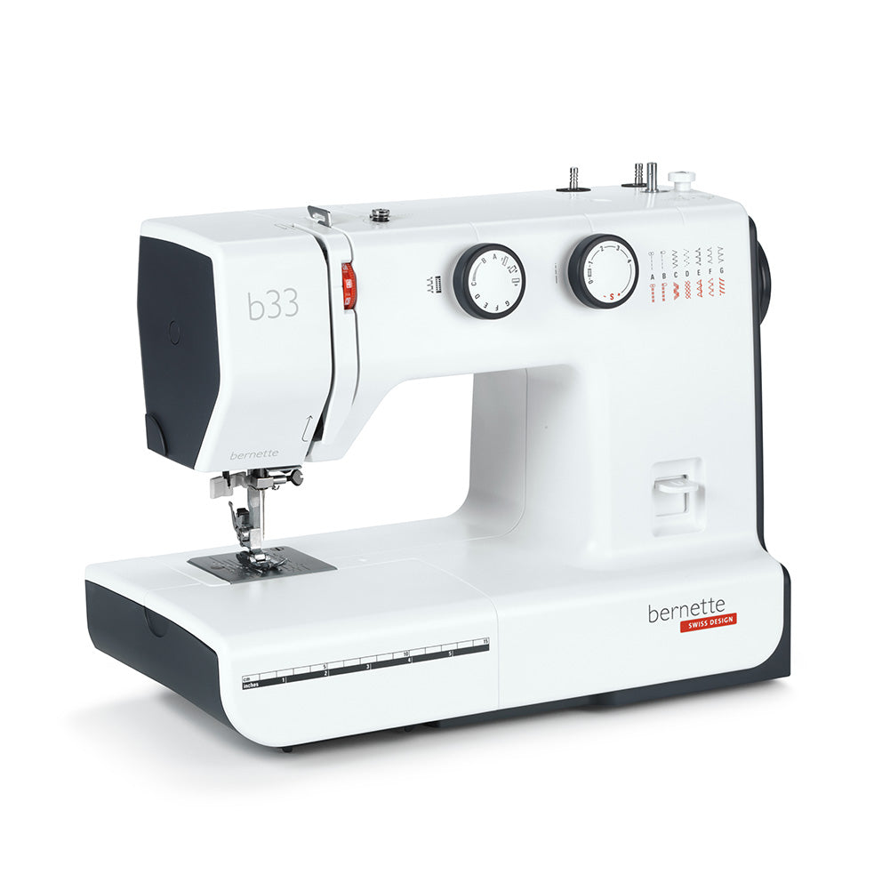 bernette 33 - Compact Mechanical Sewing Machine for Beginners with 15 Stitches - Full