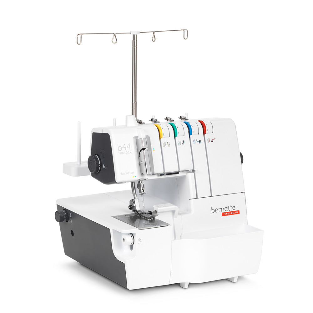 bernette 44 FUNLOCK - Overlock Serger Sewing Machine Full