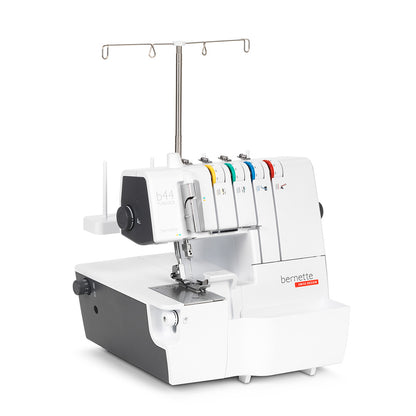 bernette 44 FUNLOCK - Overlock Serger Sewing Machine Full