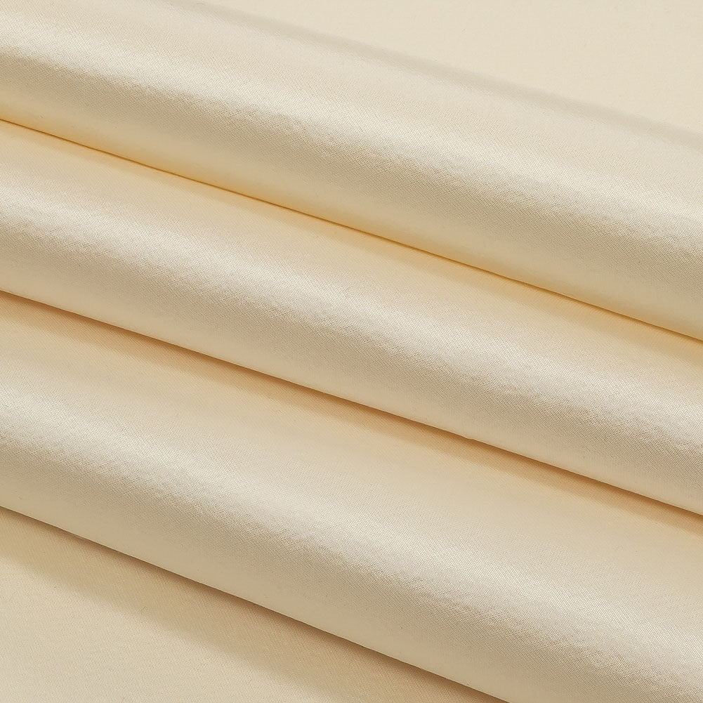 Cream Satin-Faced Silk and Wool Blended Woven Folded