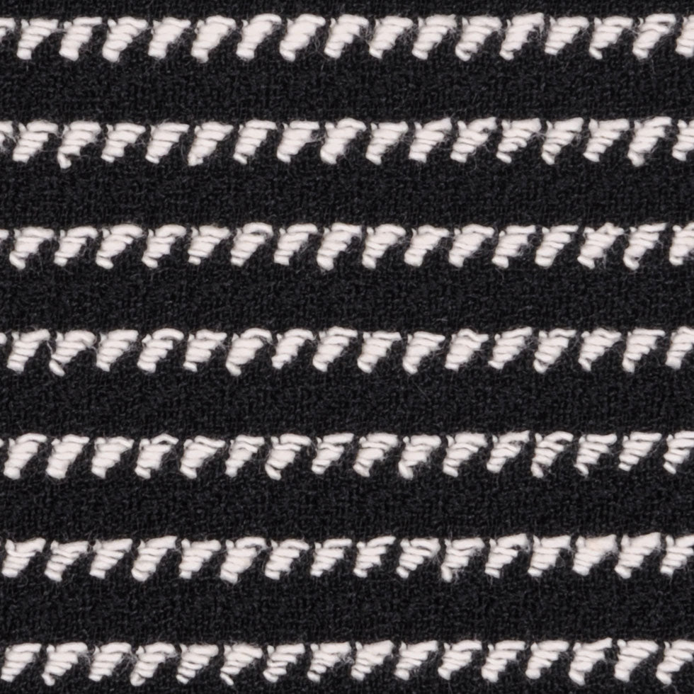 Chic Woven Detail