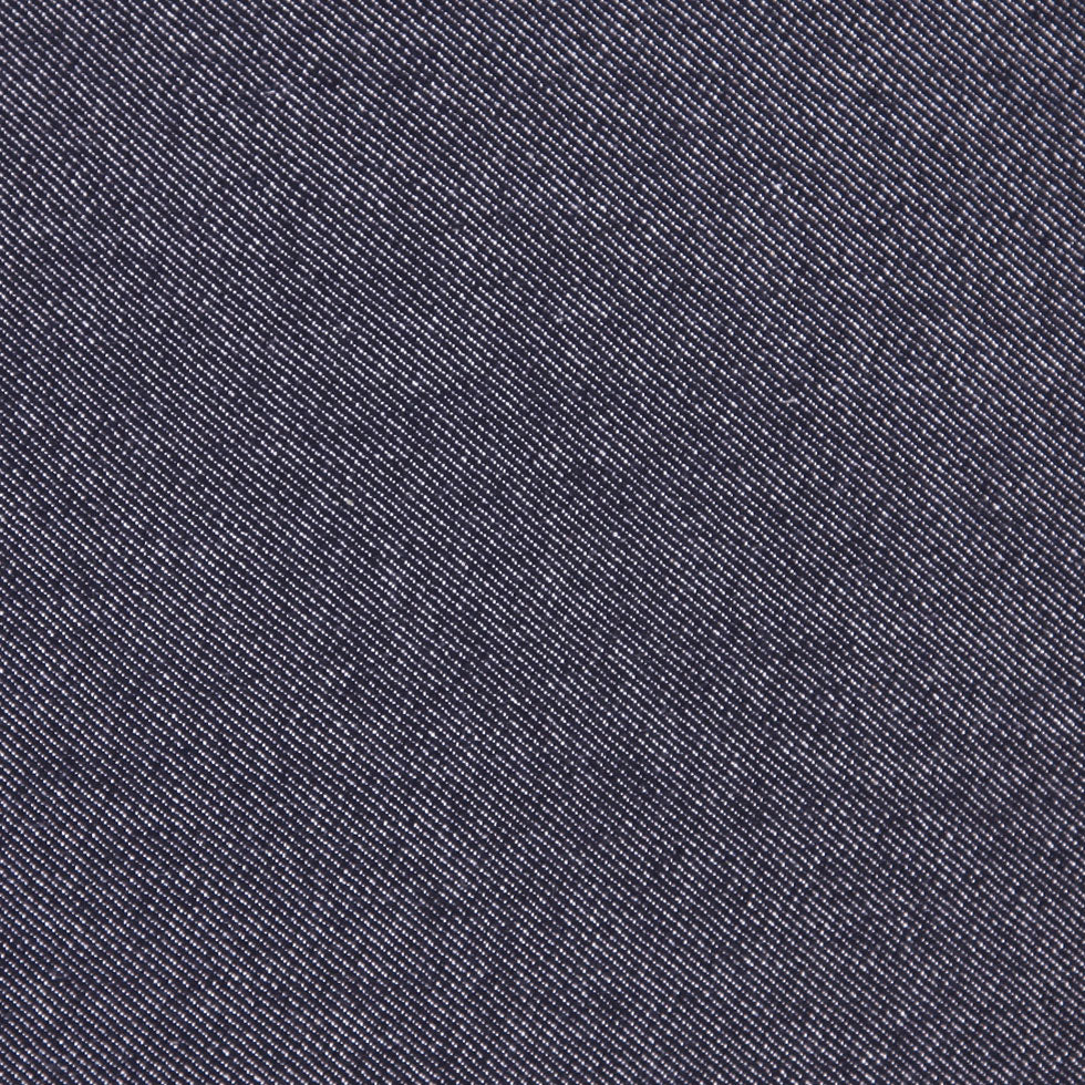 Italian Phantom and Blanc de Blanc Wool Twill Detail