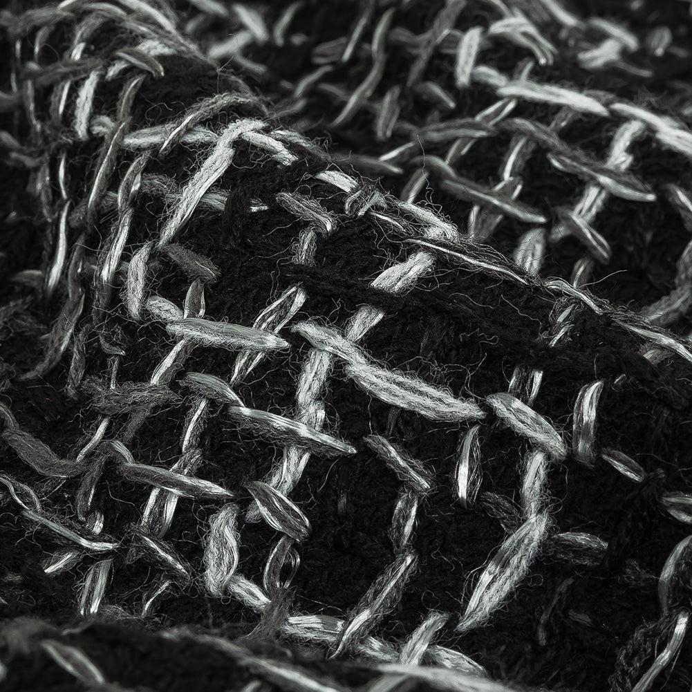 Black/Gray Solid Knits Detail