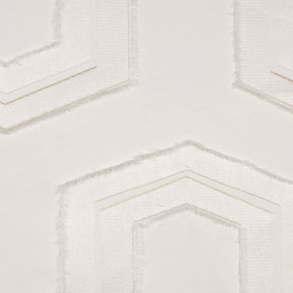 Off-White/Beige Geometric Woven Detail