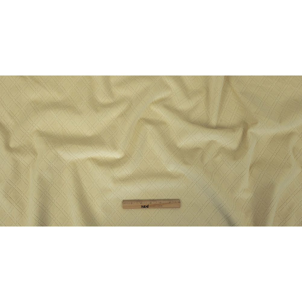 Ivory Diamonds Velvet Full