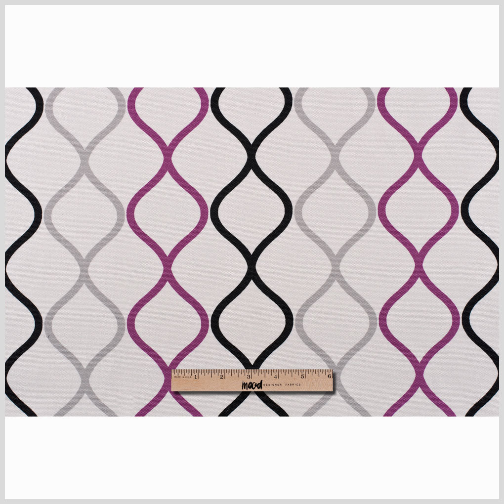 Magenta and Black Geometric Geometric Canvas Full