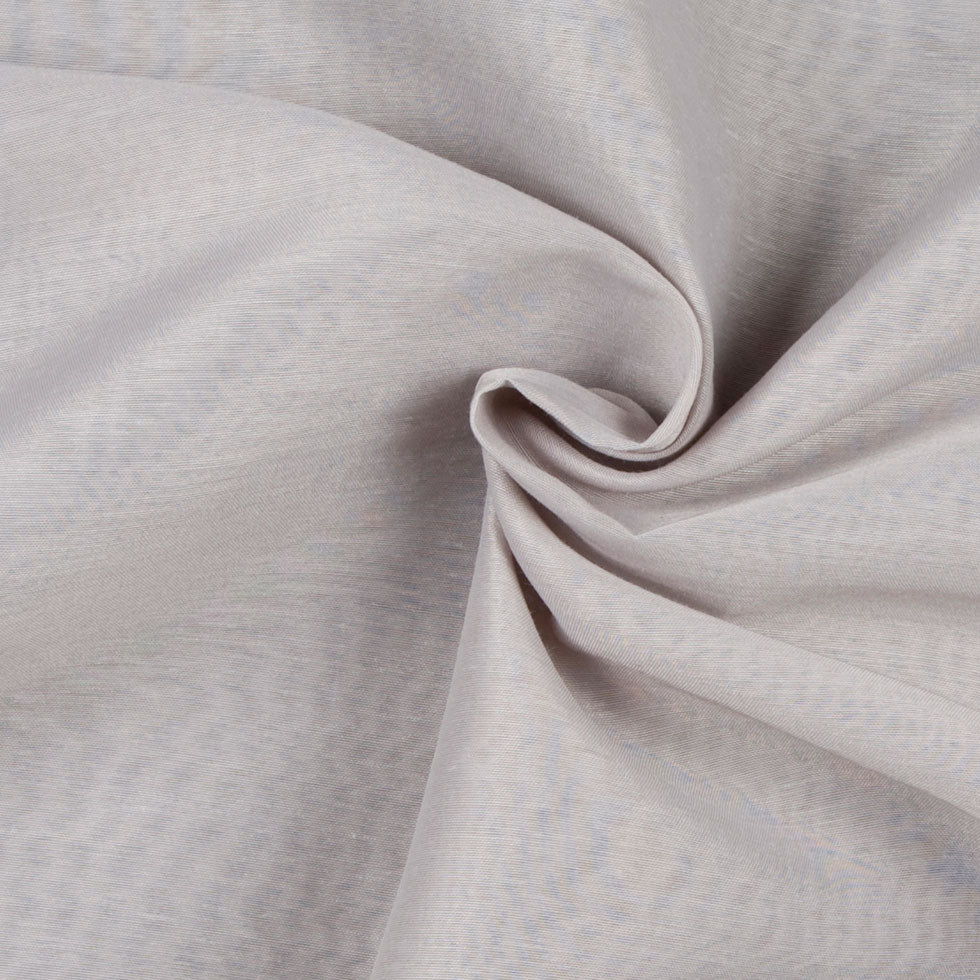 Grayhound Solid Batiste Detail