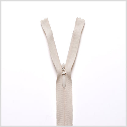 Invisible Zipper 24" by YKK - 099 Off-White