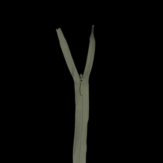 Invisible Zipper 9" by YKK - 170 Iguana
