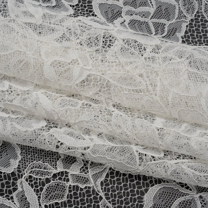 Corded Lace with Finished Edge - Ivory Sweeping Roses