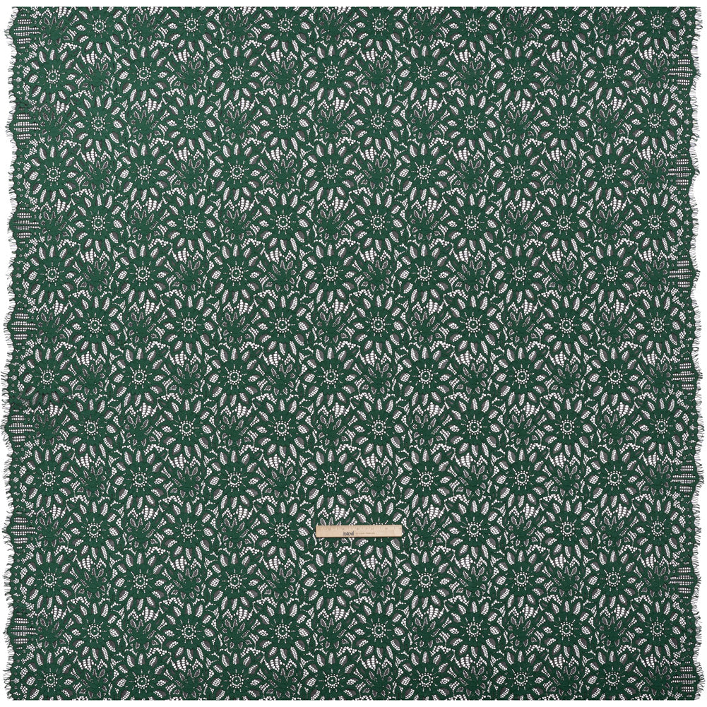 Corded Lace with Finished Scalloped Edges - Bay Berry Green and Black Sunflowers - Full