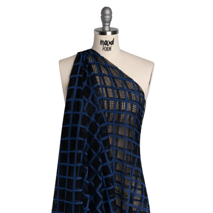 Corded Lace with Little Scalloped Finished Edges - Surf Blue and Black Diamond Lattice