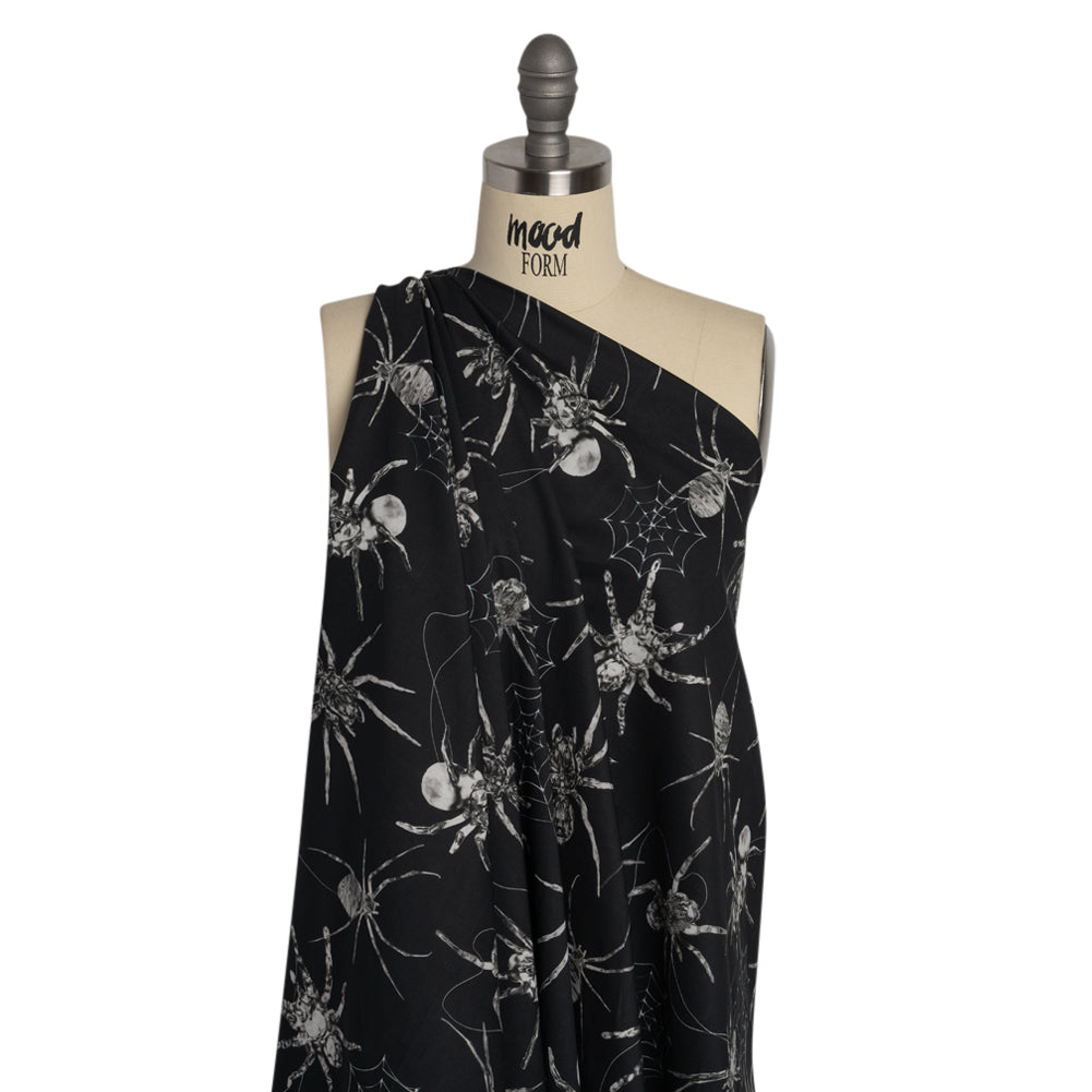 Cotton Voile - Black and White Spiders - Mood Exclusive Tantalizing Tarantulas Print Drape