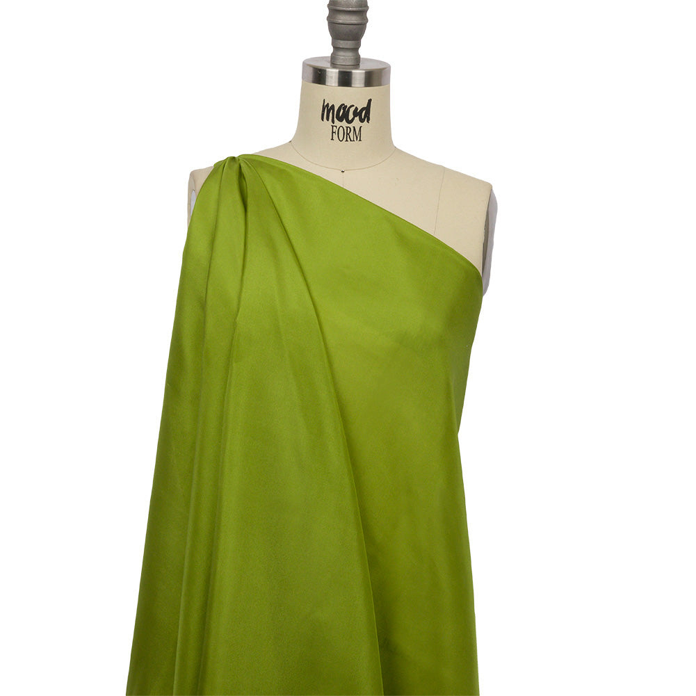 China Silk/Silk Habotai - Peridot Green - Premium Collection Detail