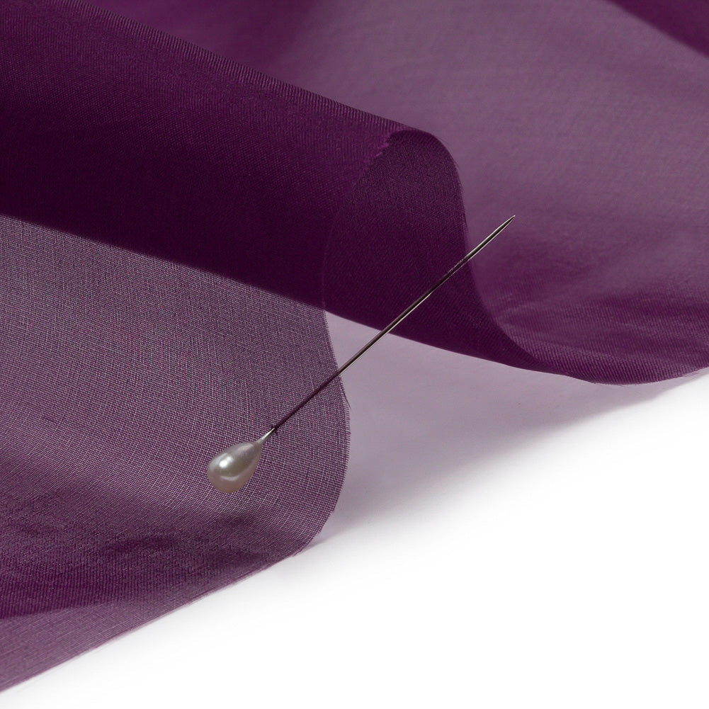 Silk Organza 44" - Blackberry - Premium Collection - Detail