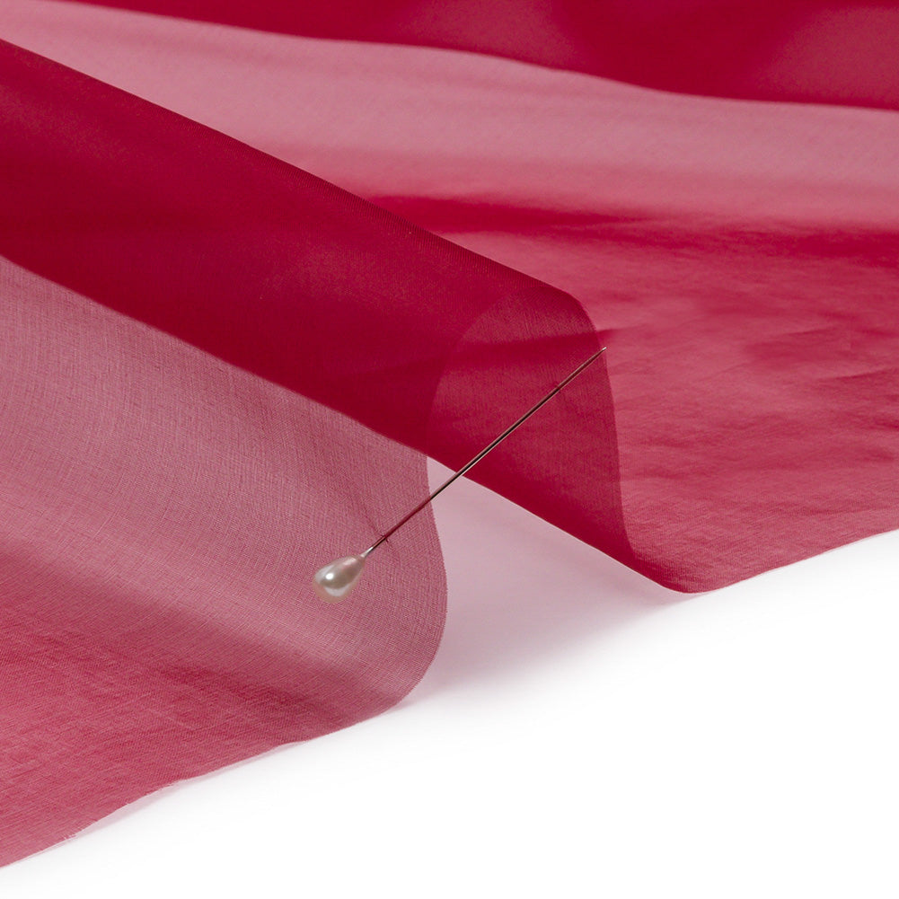 Silk Organza 44" - Chili Pepper - Premium Collection - Detail