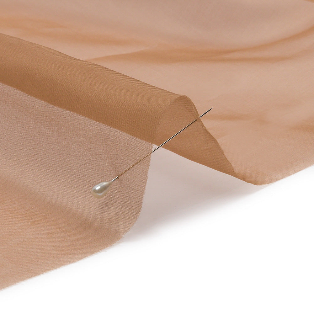 Silk Organza 44" - Ermine - Premium Collection - Detail