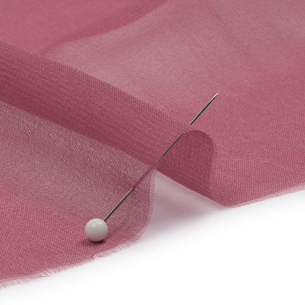Silk Chiffon 44" - Crushed Berry - Premium Collection - Detail