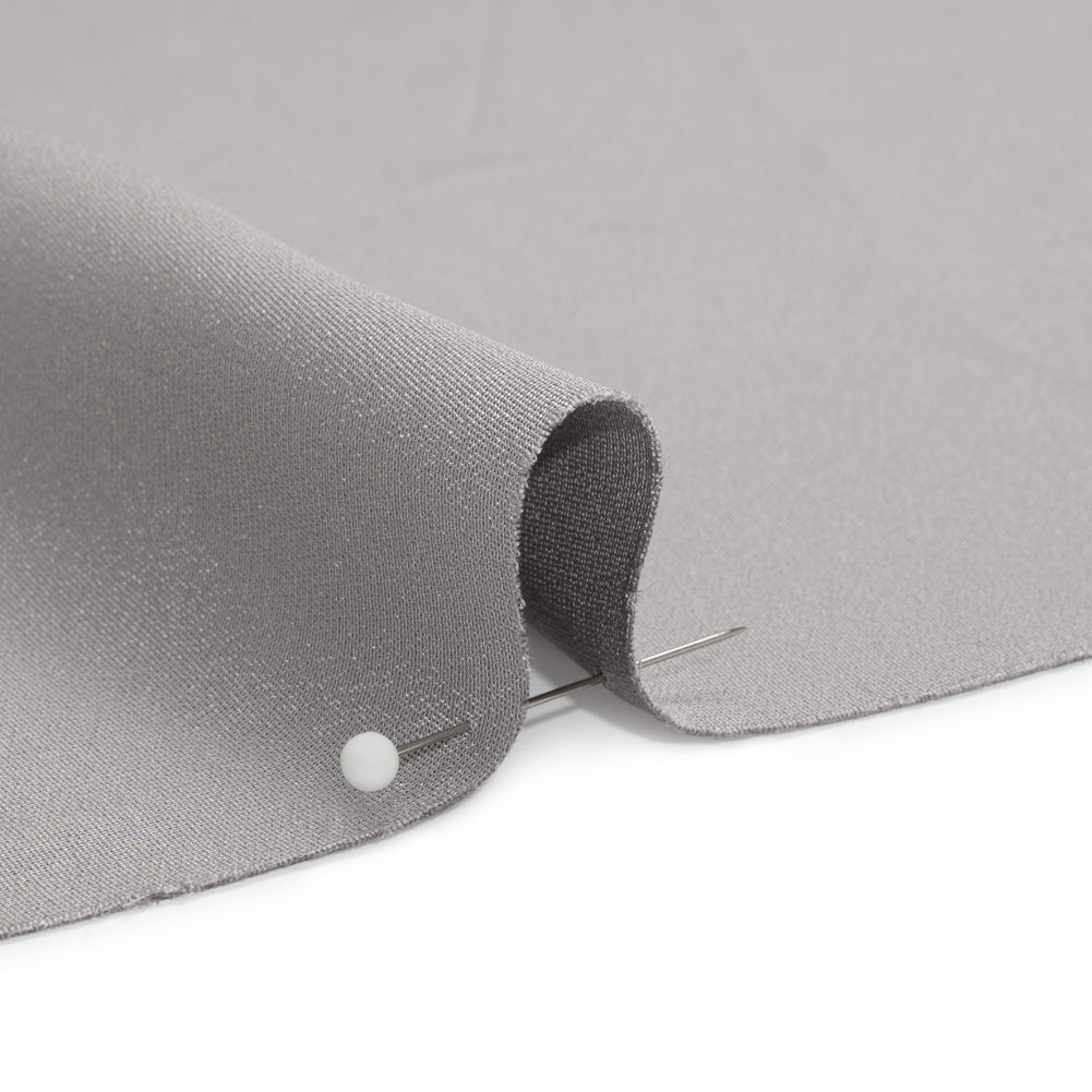 Silk 4-Ply Crepe 44" - Silver - Premium Collection - Detail