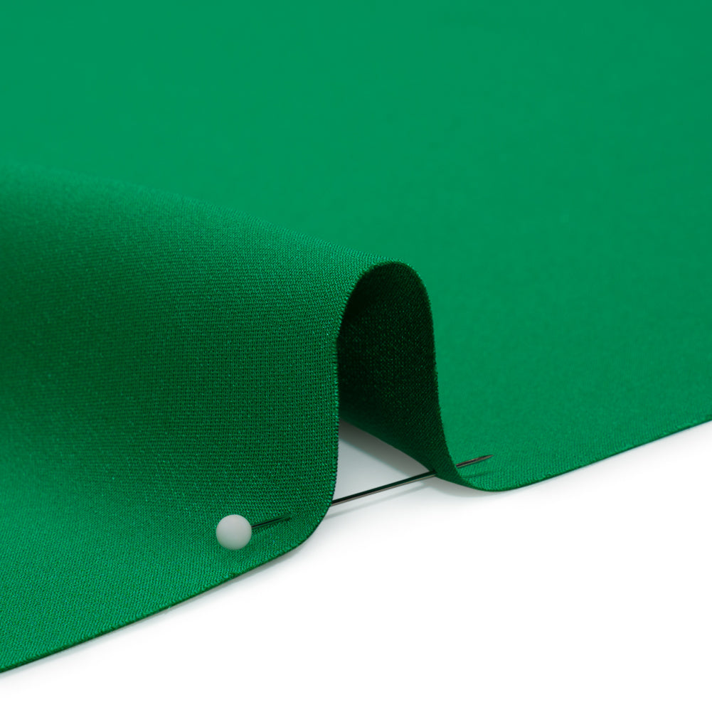 Silk 4-Ply Crepe 44" - Kelly Green - Premium Collection - Detail