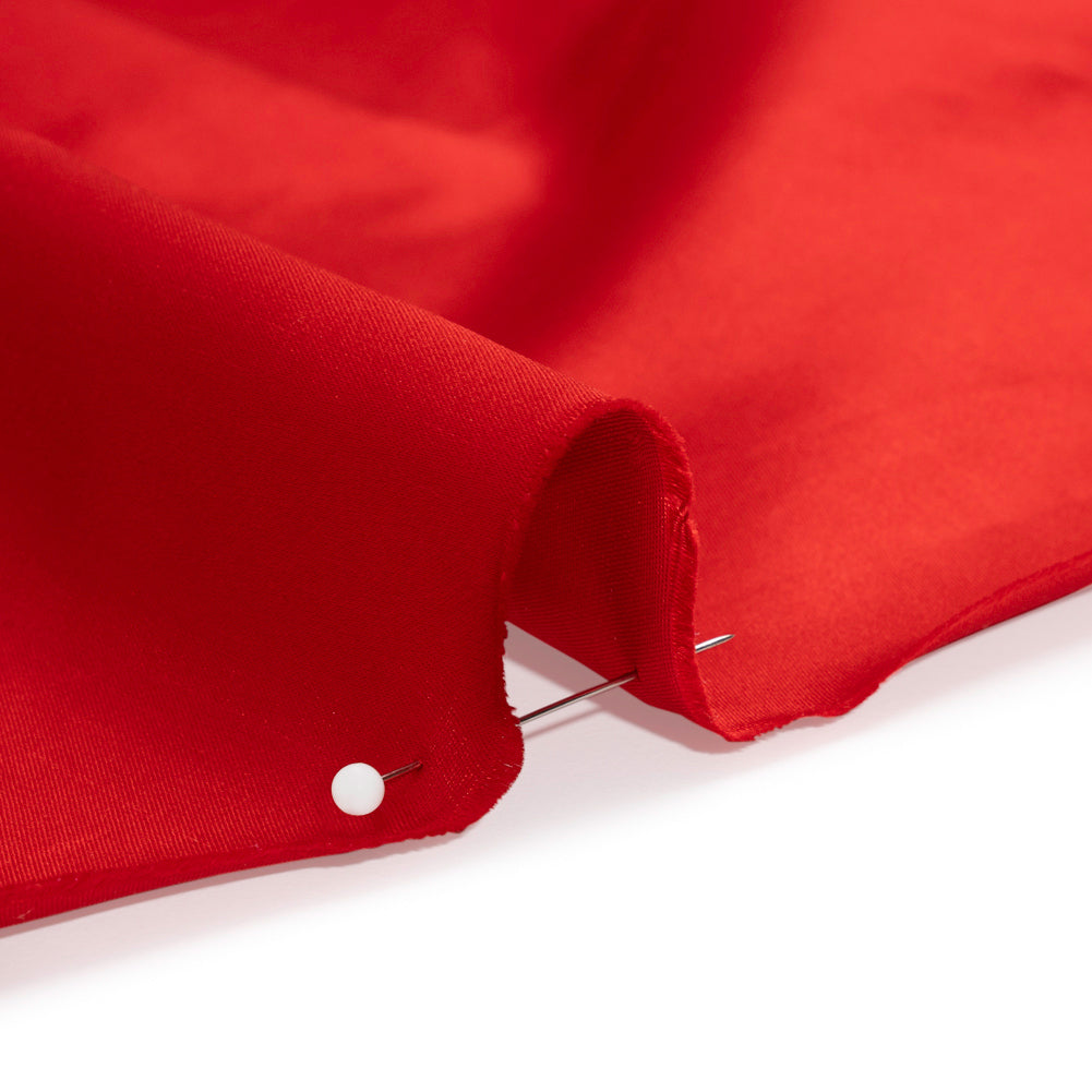 Silk Duchesse Satin - Red - Premium Collection - Detail
