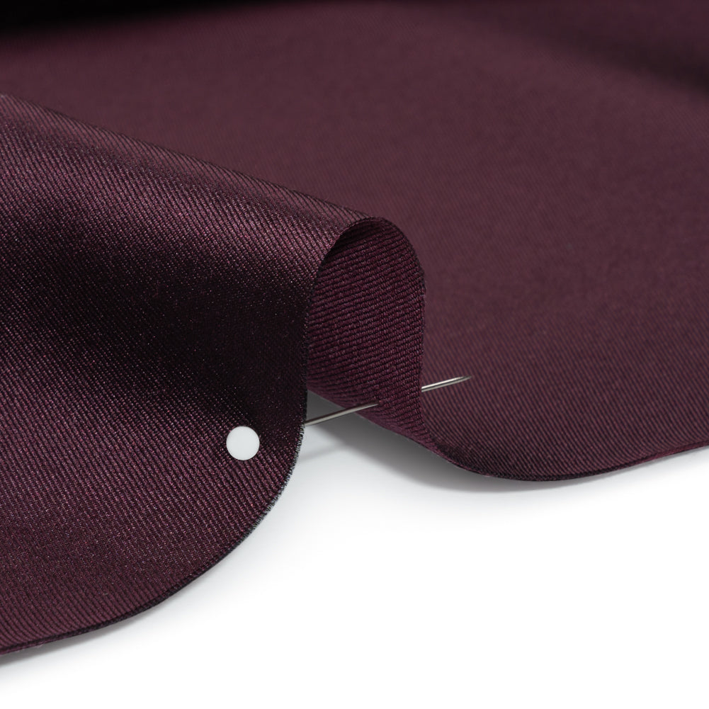 Silk Wool Twill - Fig - Premium Collection Detail