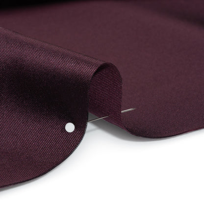 Silk Wool Twill - Fig - Premium Collection Detail