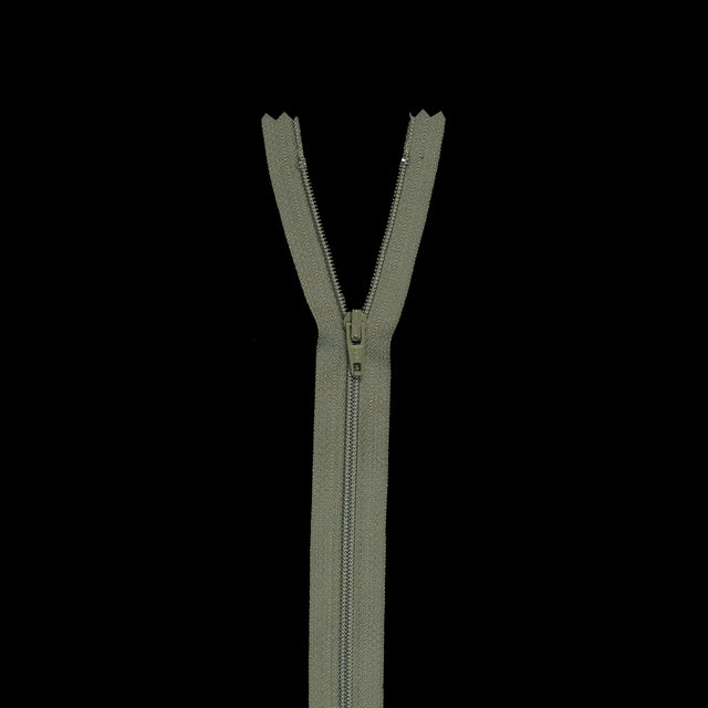 Regular Zipper 24" by YKK - 170 Iguana