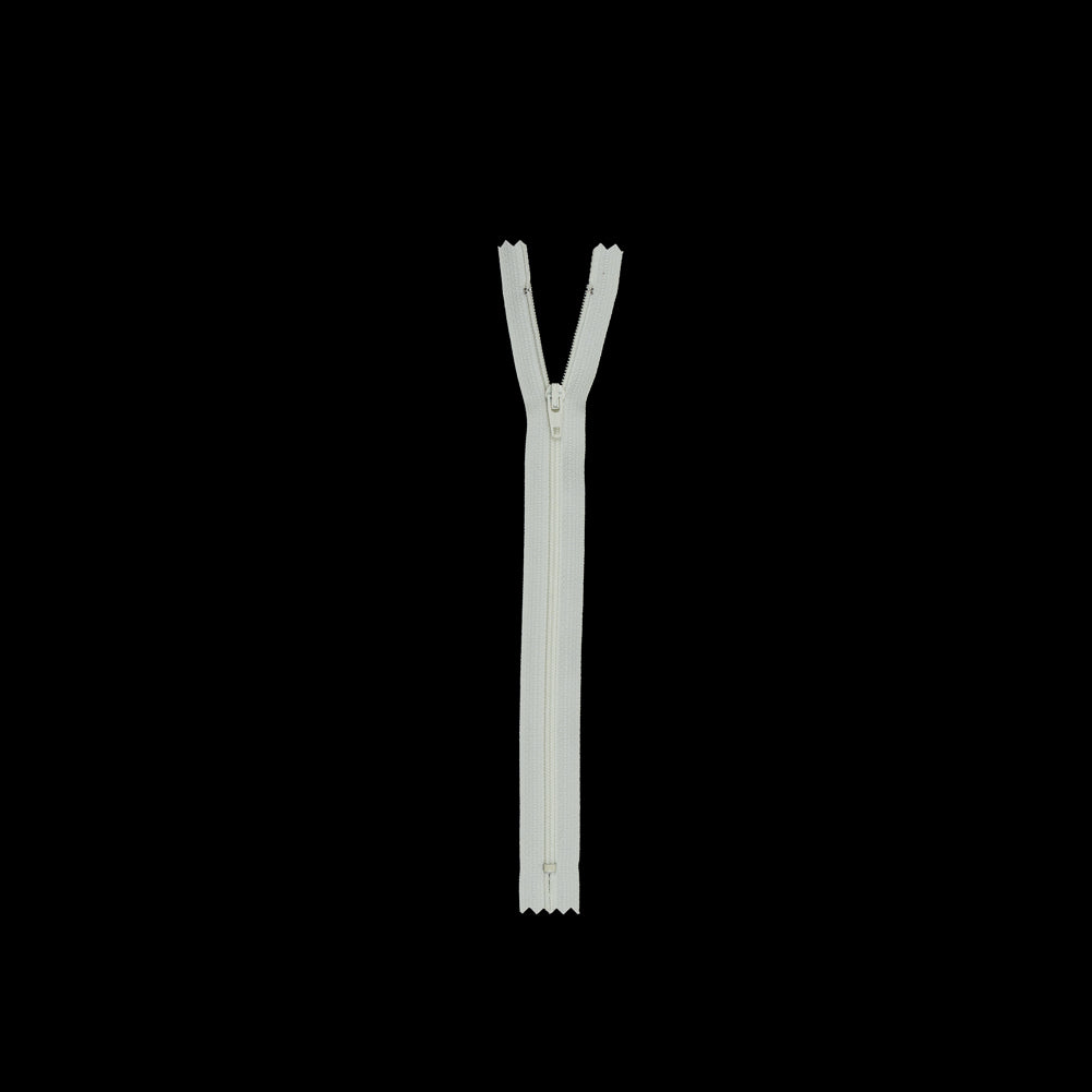 Regular Zipper 9" by YKK - 502 Vanilla Ice Detail