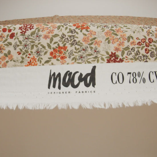 Cotton and Viscose Striped Seersucker - Gray, Burgundy and Olive Little Flowers - Mood Exclusive Sunny Sprouts Print - Image 6 of 6