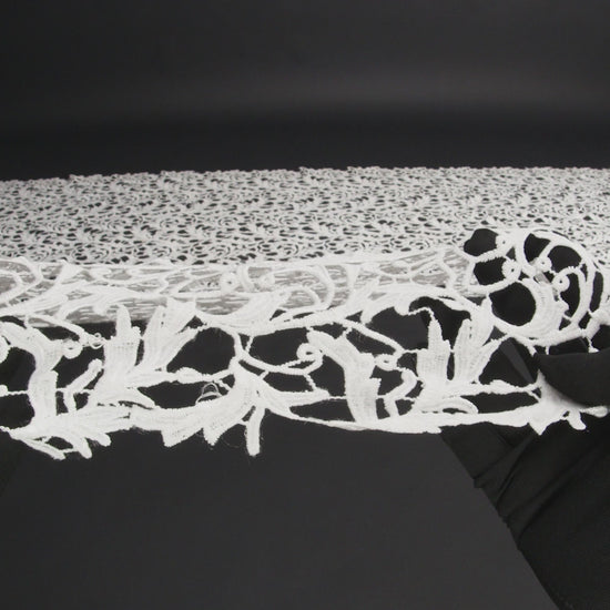 Guipure Lace - Off White Swirling Leafy Vines - Image 6 of 6
