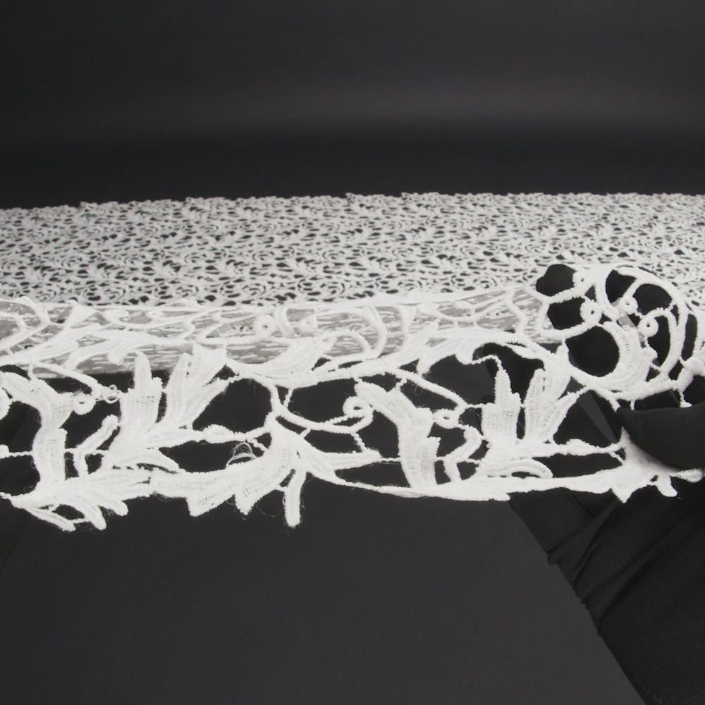 Guipure Lace - Off White Swirling Leafy Vines - Image 6 of 6