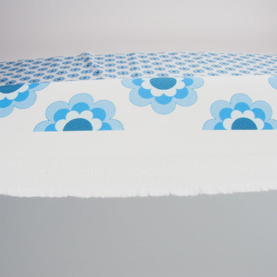 Mood Exclusive Fun with Flowers Stretch Cotton Sateen - Image 6 of 6