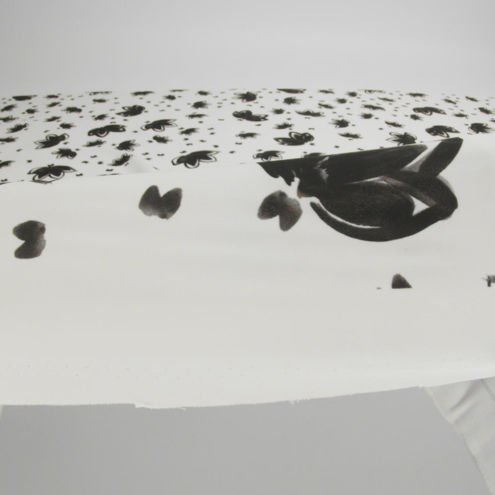 Mood Exclusive Large Lazy Lotus Polyester Crepe - Image 5 of 5
